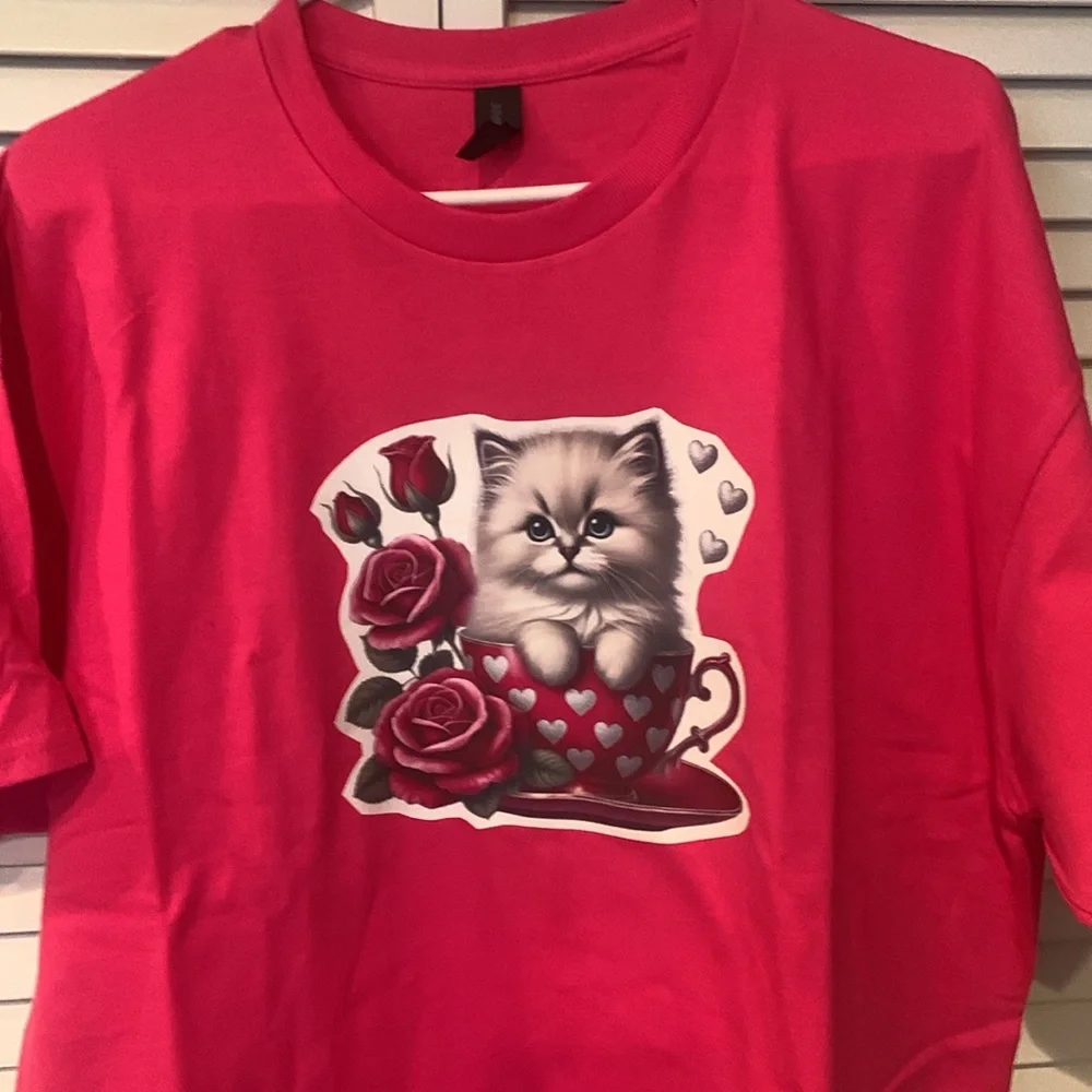 Ladies Printed Graphic Cat Tee Shirt